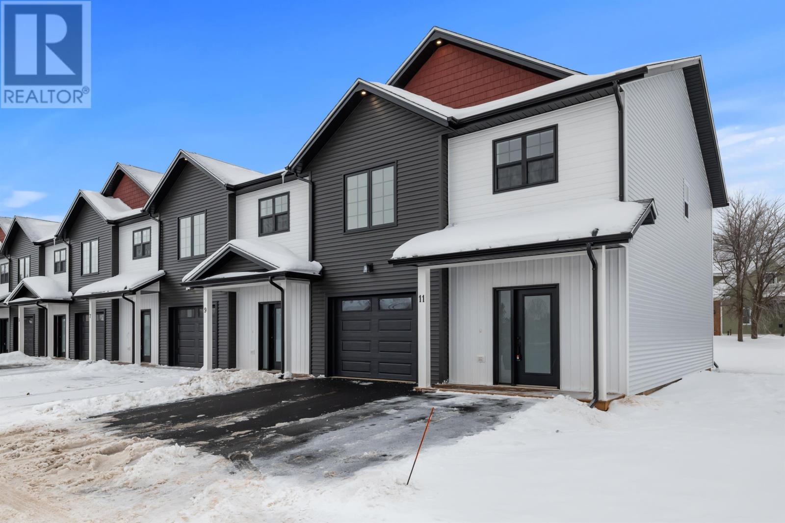 9 ANNE AVENUE - Image 2