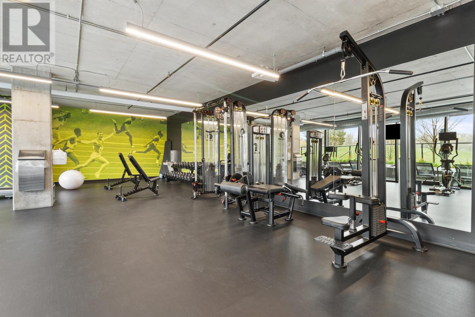 Property 15 of 37 of 406 1048 Wellington Street