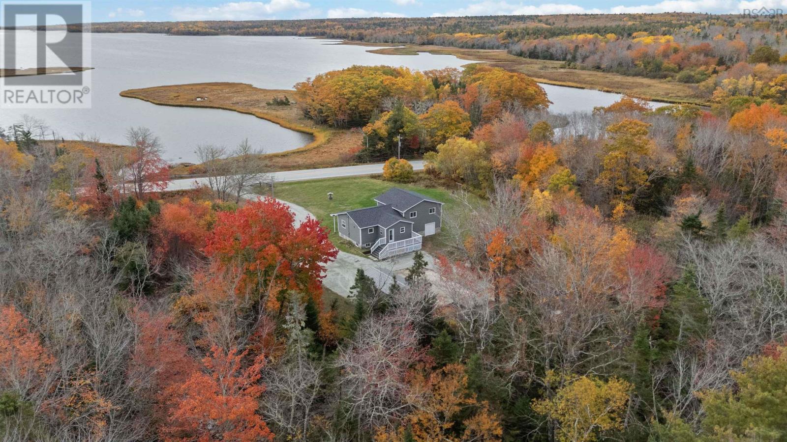 Property 4 of 35 of 10302 Highway 3