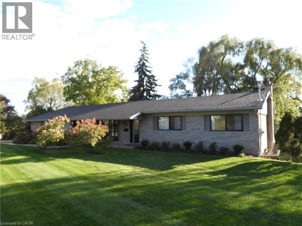 7 BAYVIEW Avenue Unit# Basement