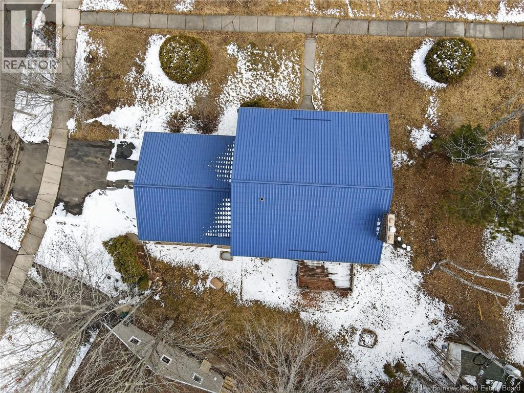 66 Parkwood Drive - Image 3