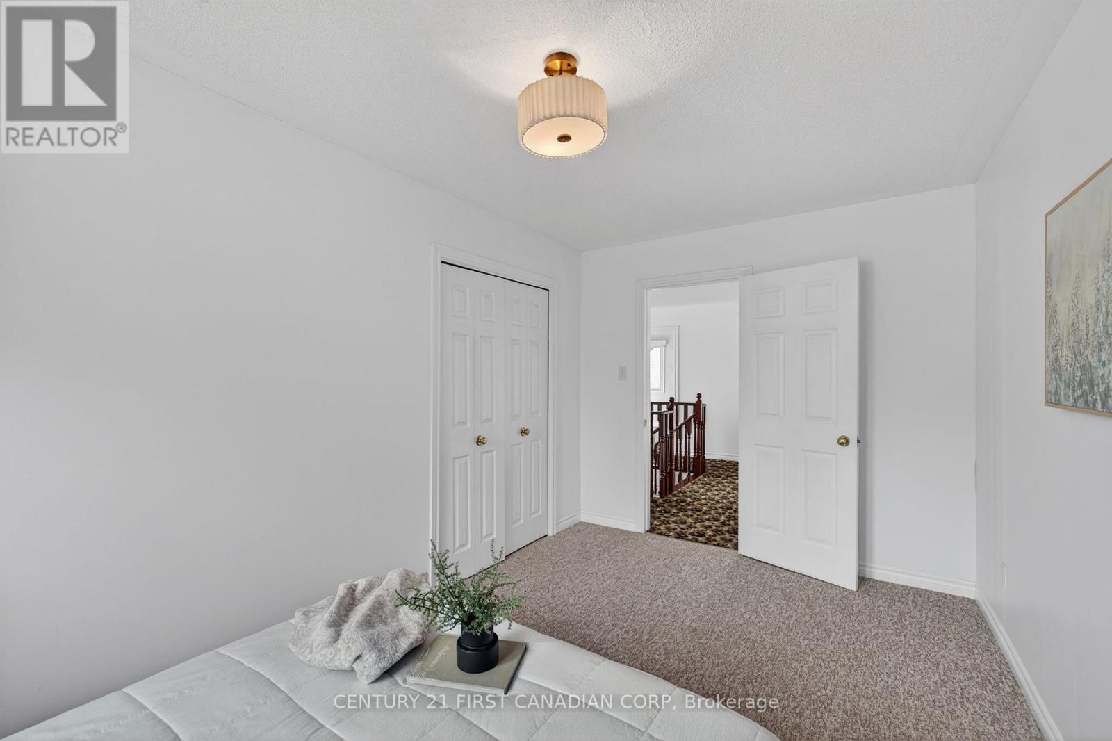 8 CLAIRE COURT Property Photo