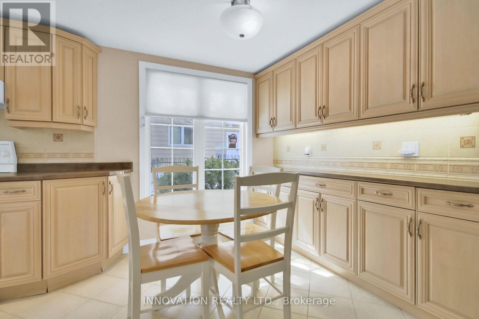 3024 UPLANDS DRIVE - 12