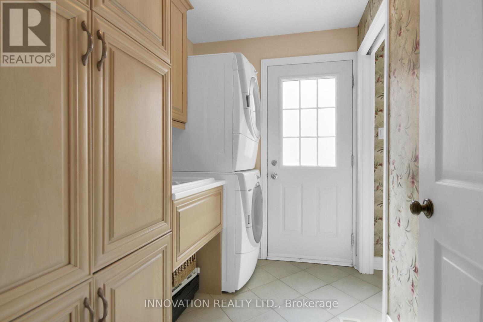 3024 UPLANDS DRIVE - 24