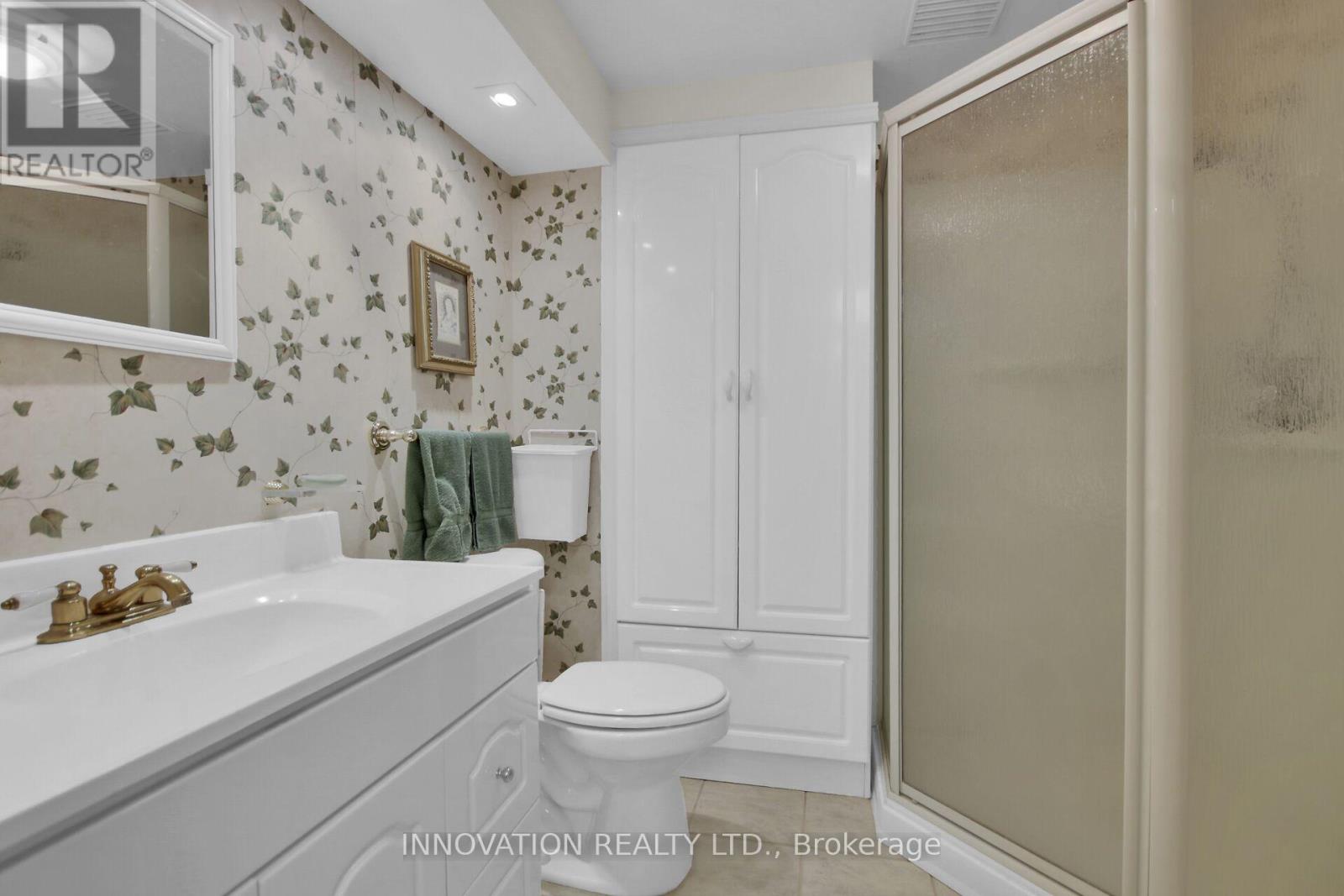 3024 UPLANDS DRIVE - 29