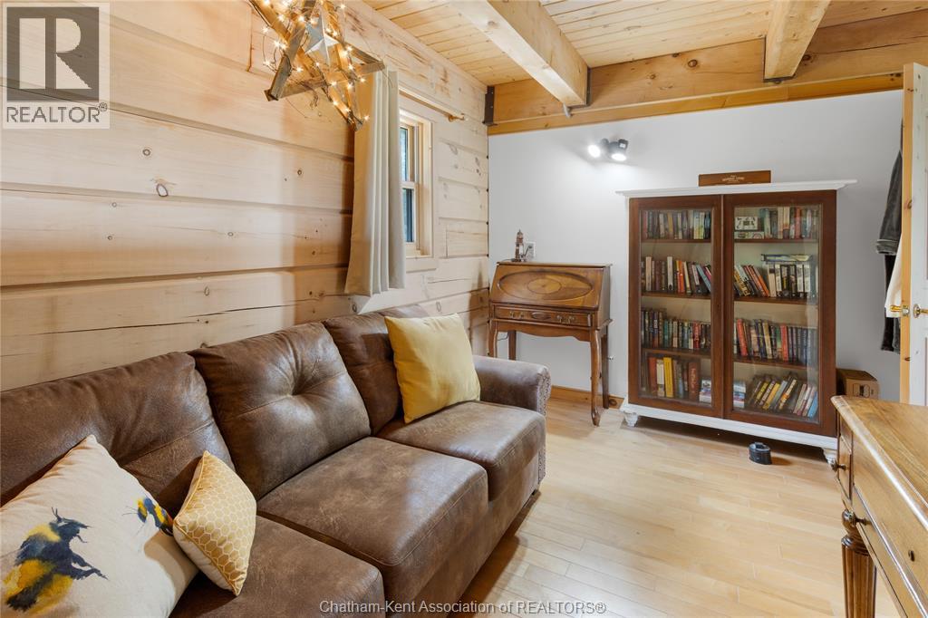 11280 RONDEAU ESTATES LINE, Morpeth, Ontario, N0P1X0 — Photo 6