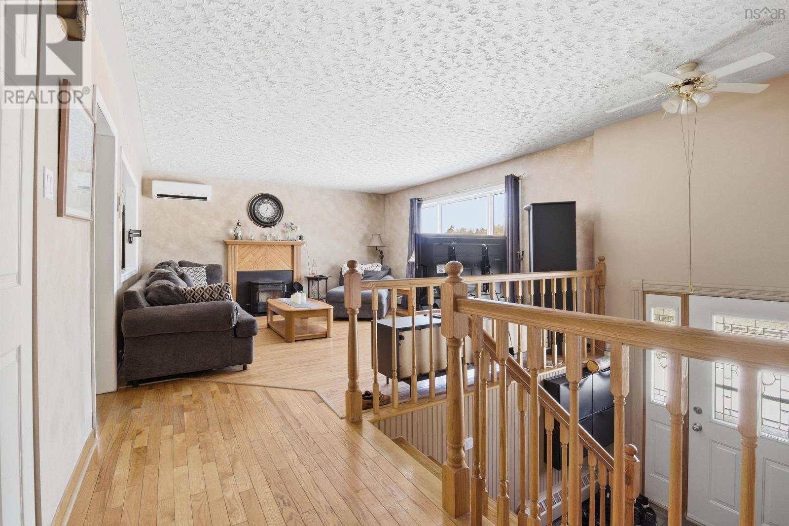 Property 17 of 47 of 42 Meadow Drive