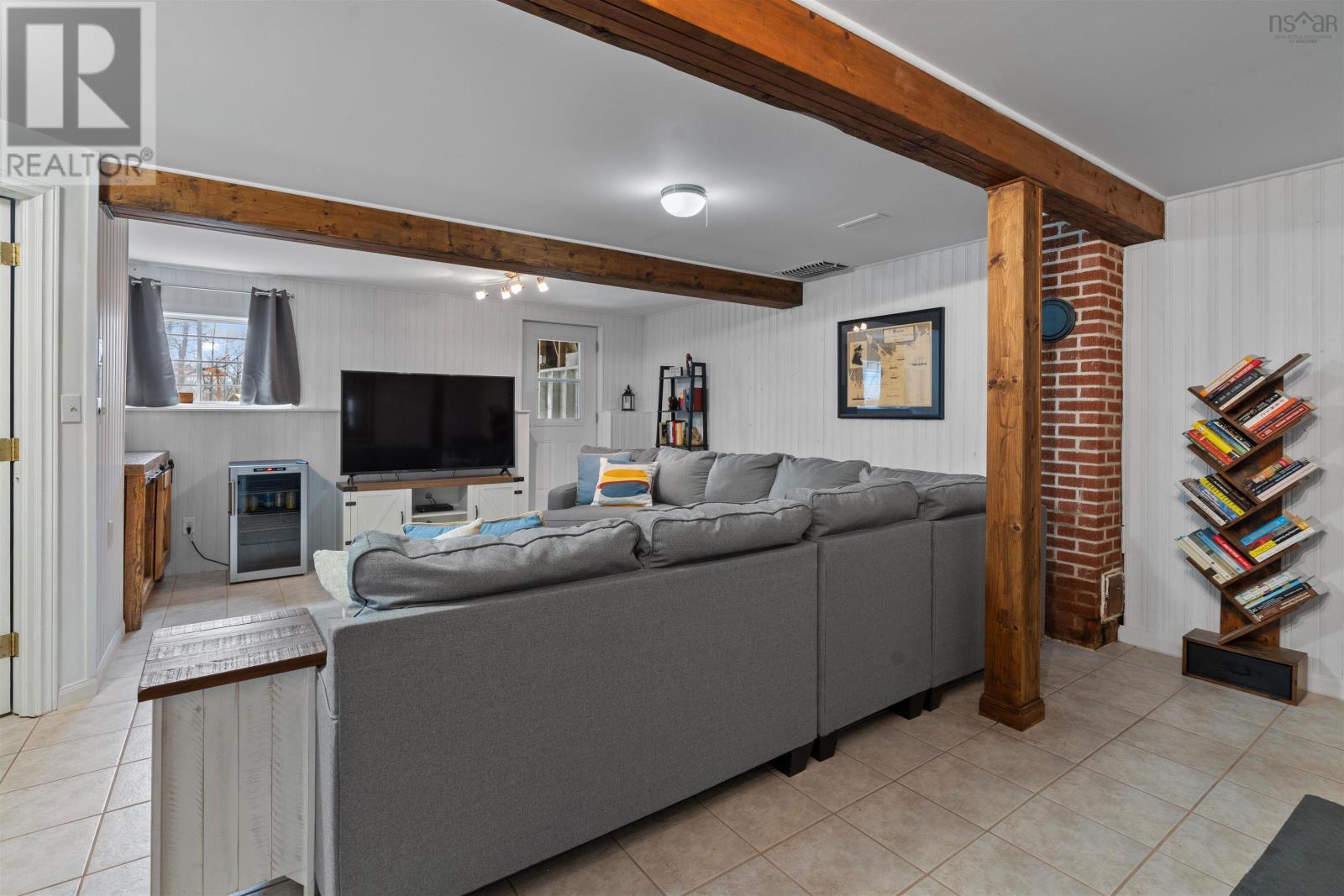 Property 8 of 49 of 23 Pinewood Drive