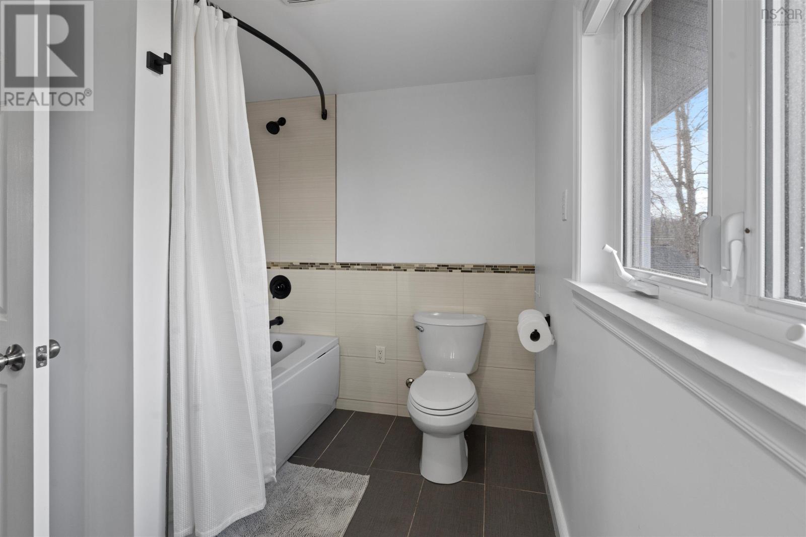 Property 47 of 49 of 23 Pinewood Drive