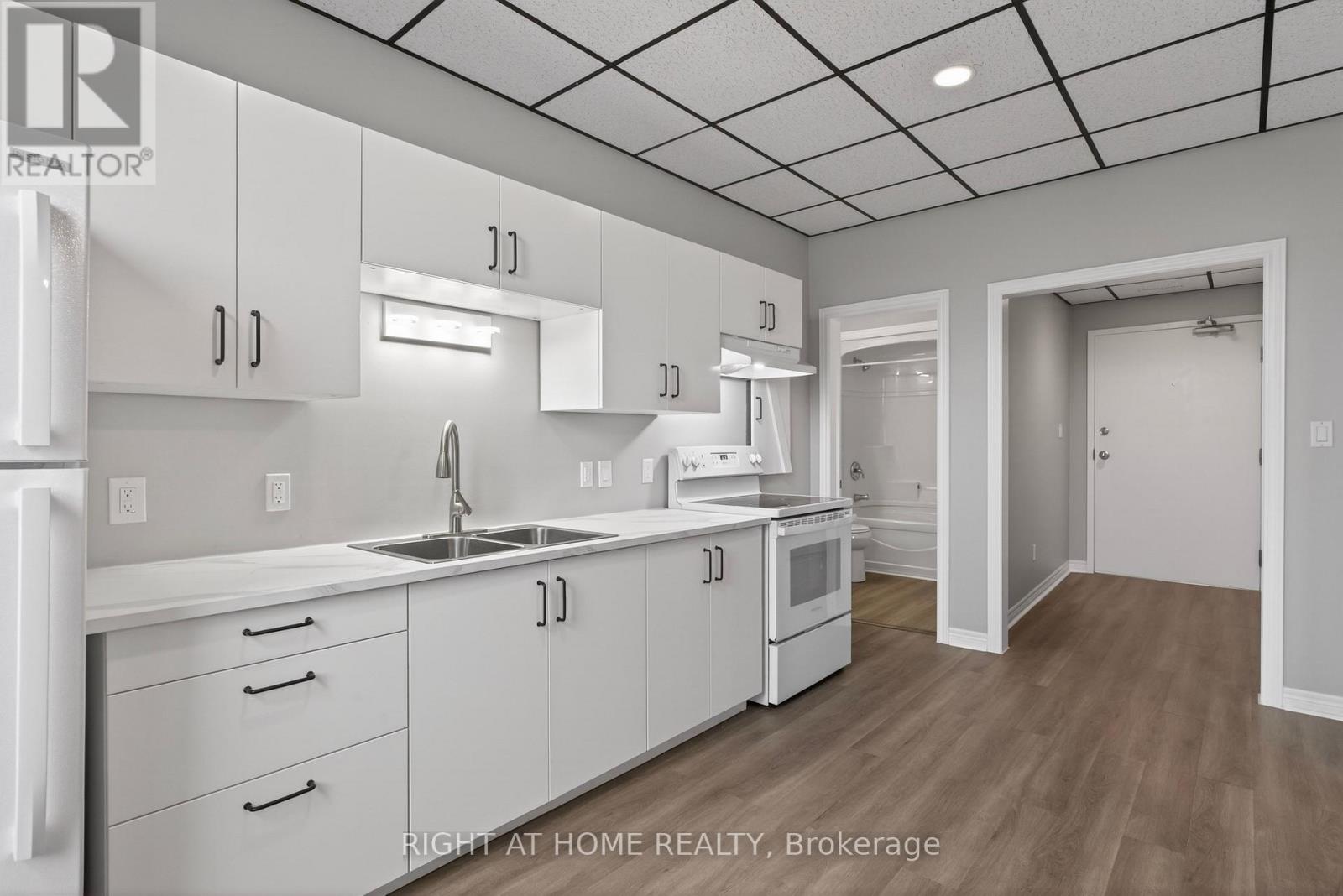 2 - 3 ST ANDREW STREET