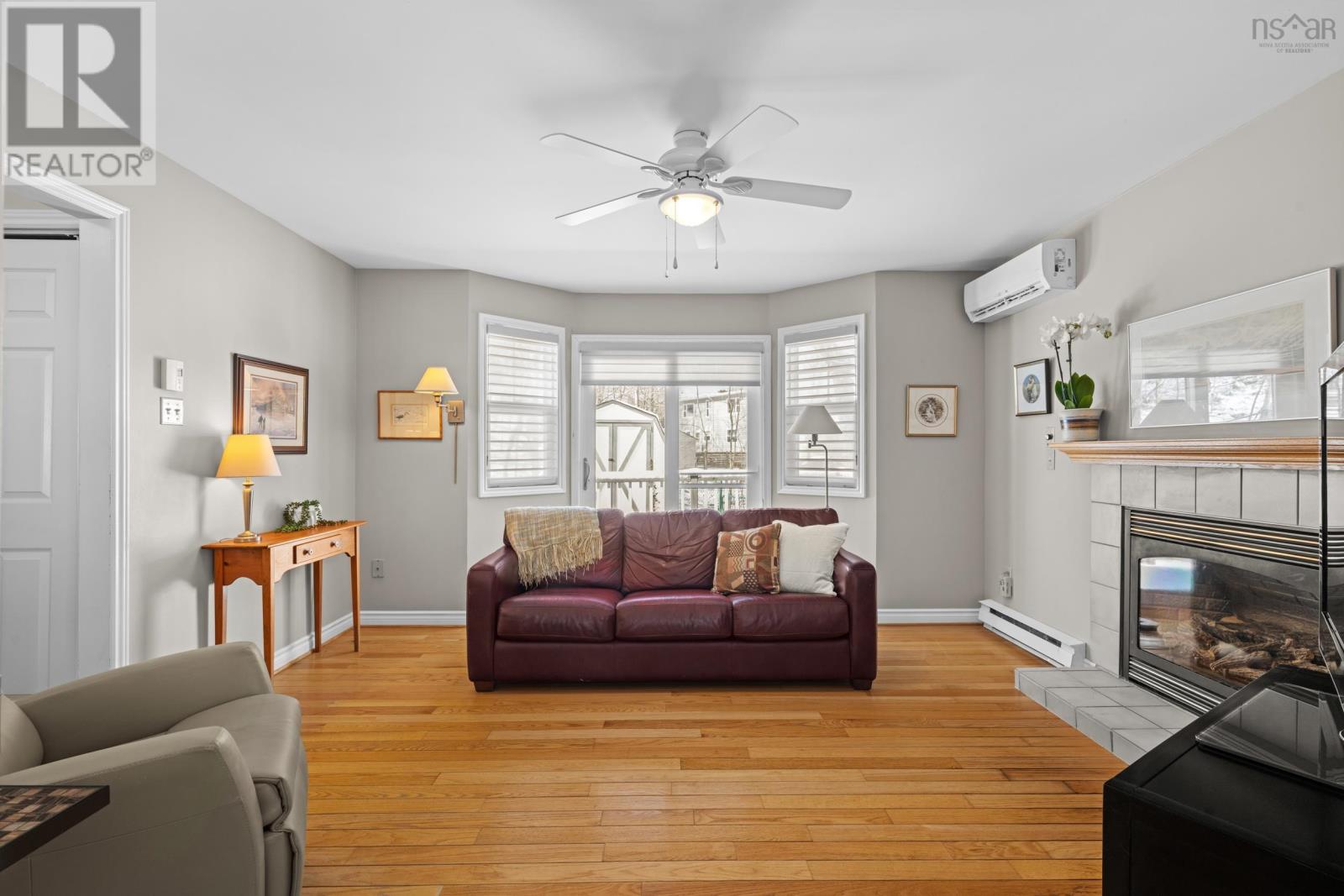 Property 33 of 49 of 2 Mount Royal Court