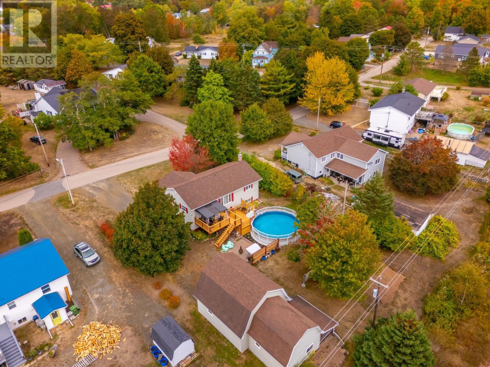 Property 30 of 49 of 54 Riverview Drive