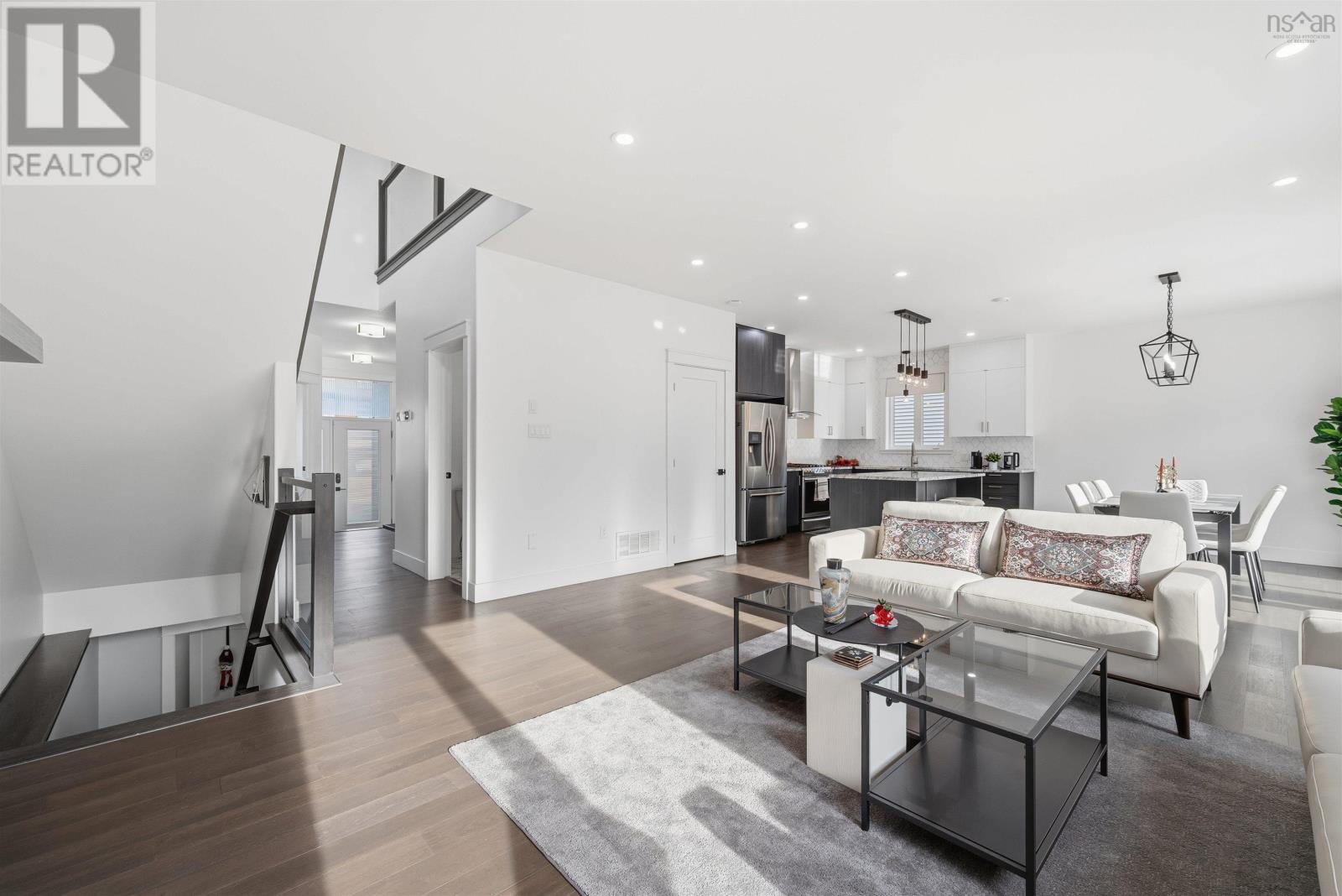 Property 42 of 51 of 404 Starboard Drive