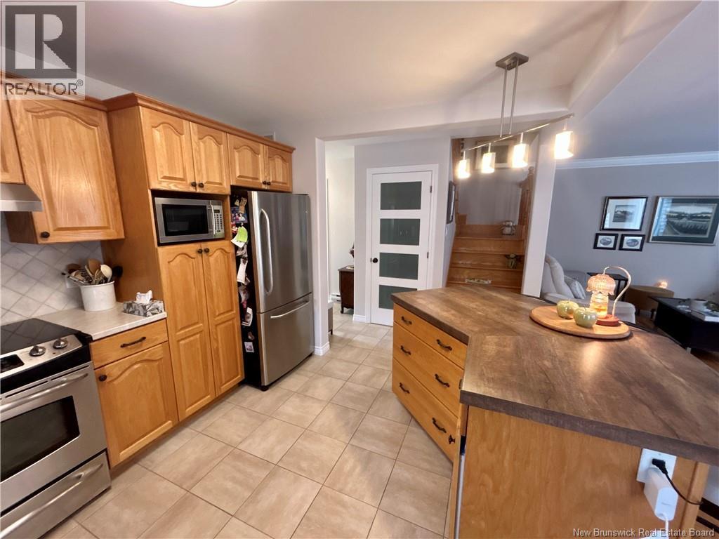 154 DAMIEN STREET - 15