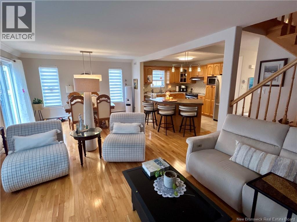 154 DAMIEN STREET - 21