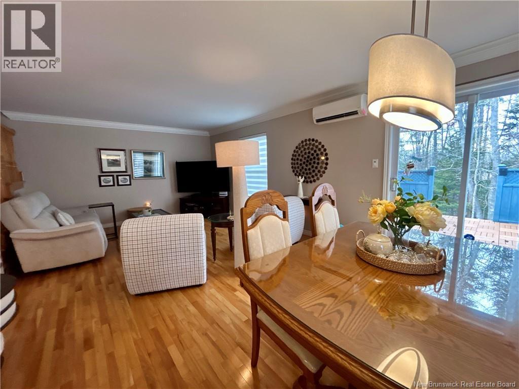 154 DAMIEN STREET - 23