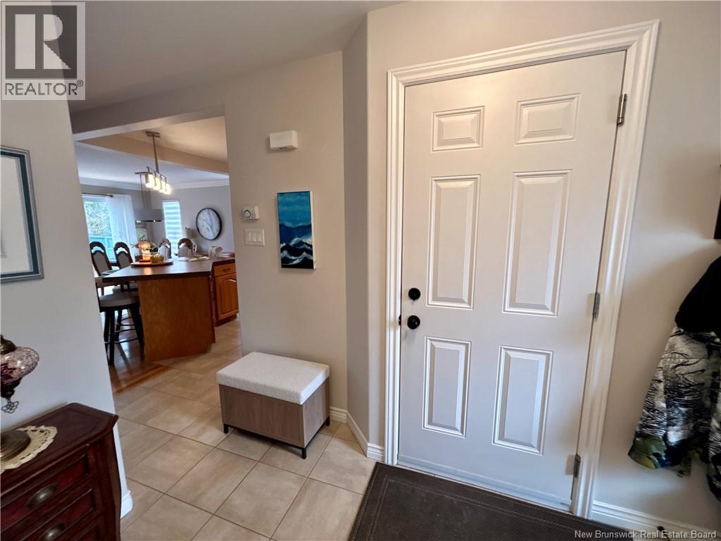 154 DAMIEN STREET - 8