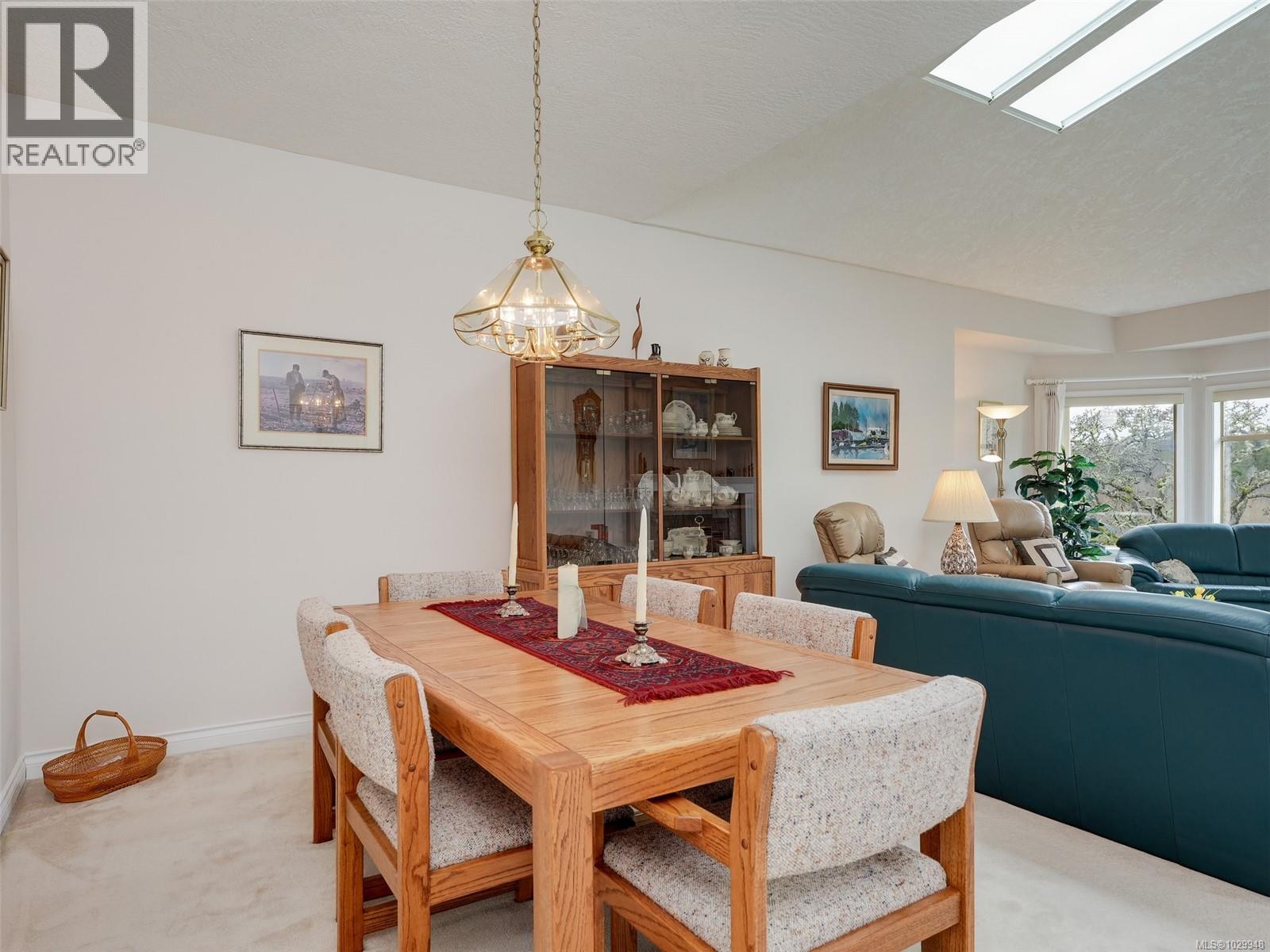 #19 4360 EMILY CARR DR - 22