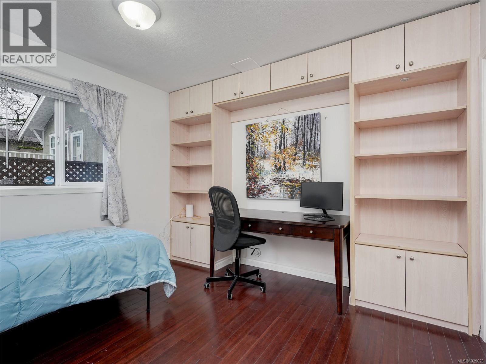 2727 GROSVENOR RD - 20