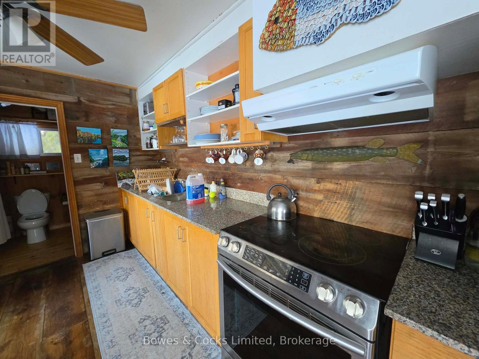 1022 HUMMINGBIRD LANE - 12