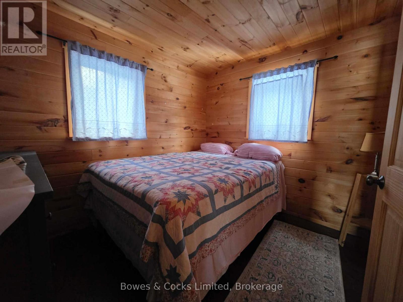 1022 HUMMINGBIRD LANE - 24