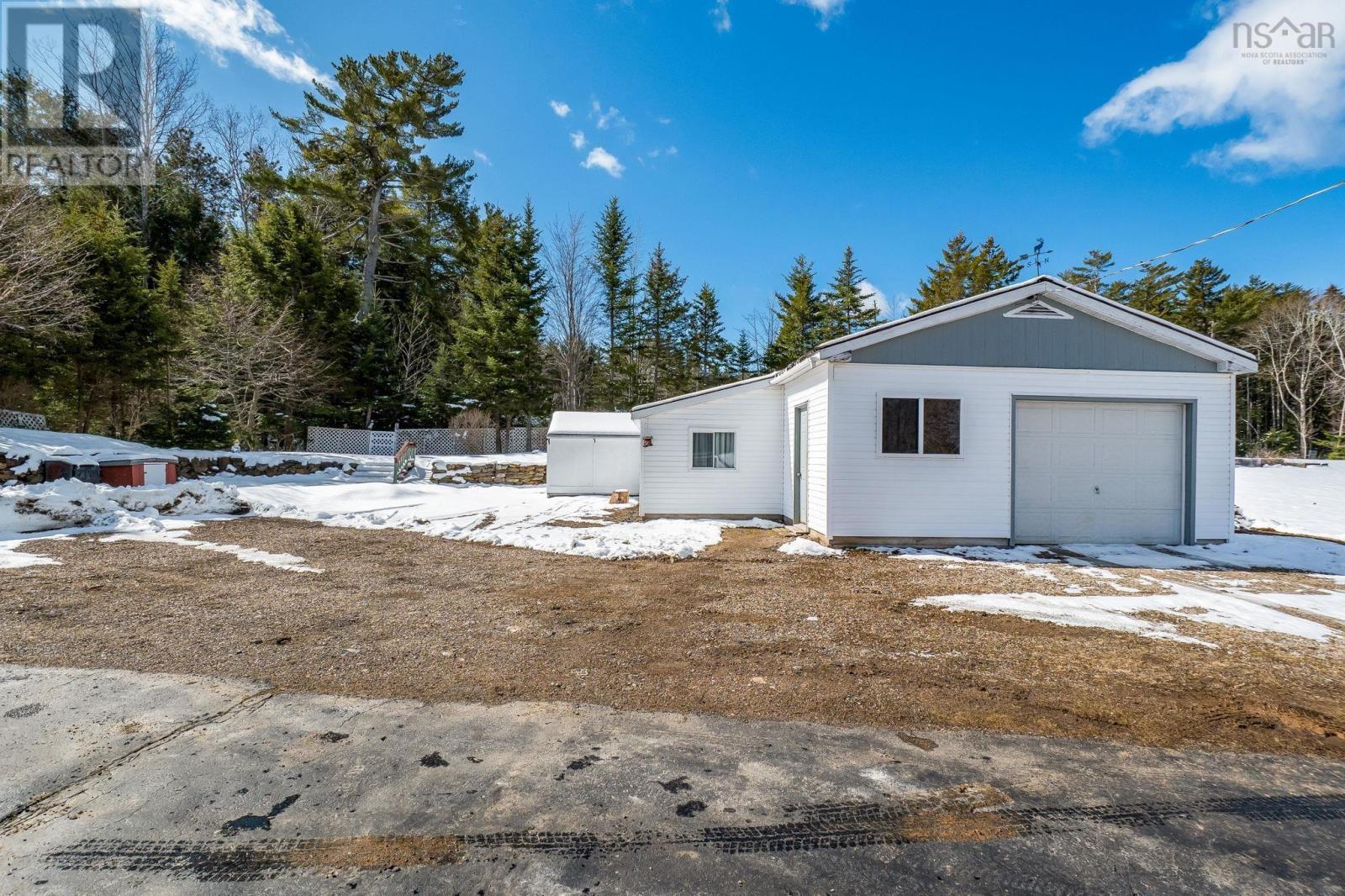 Property 20 of 45 of 1140 Highway 331