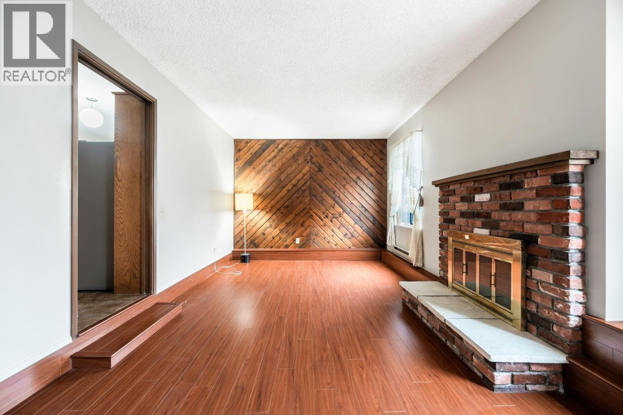 11121 KINGSBRIDGE DRIVE, Richmond