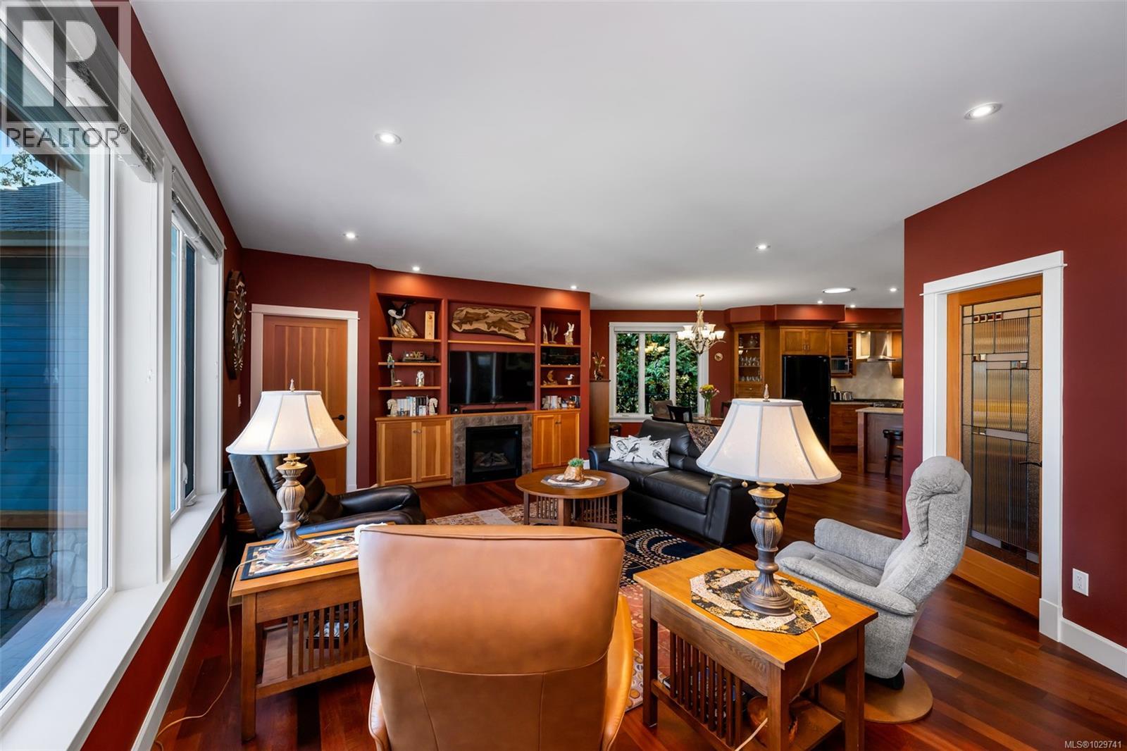 3233 CHANNEL BLVD - 20