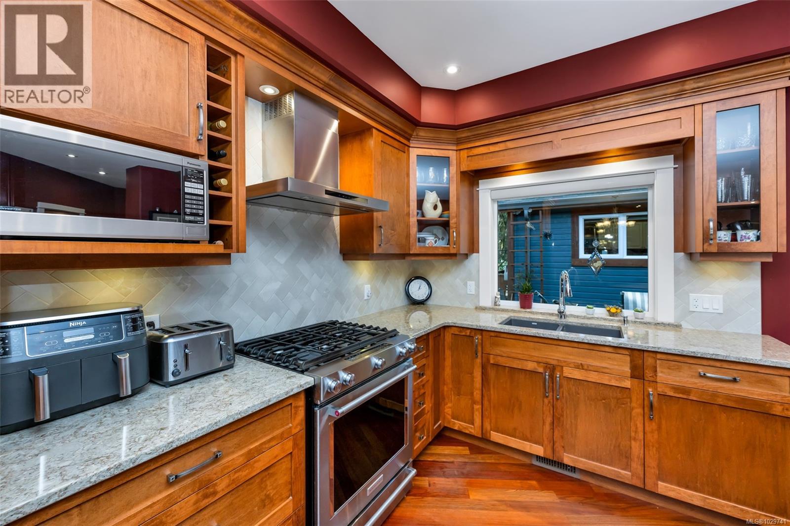 3233 CHANNEL BLVD - 30