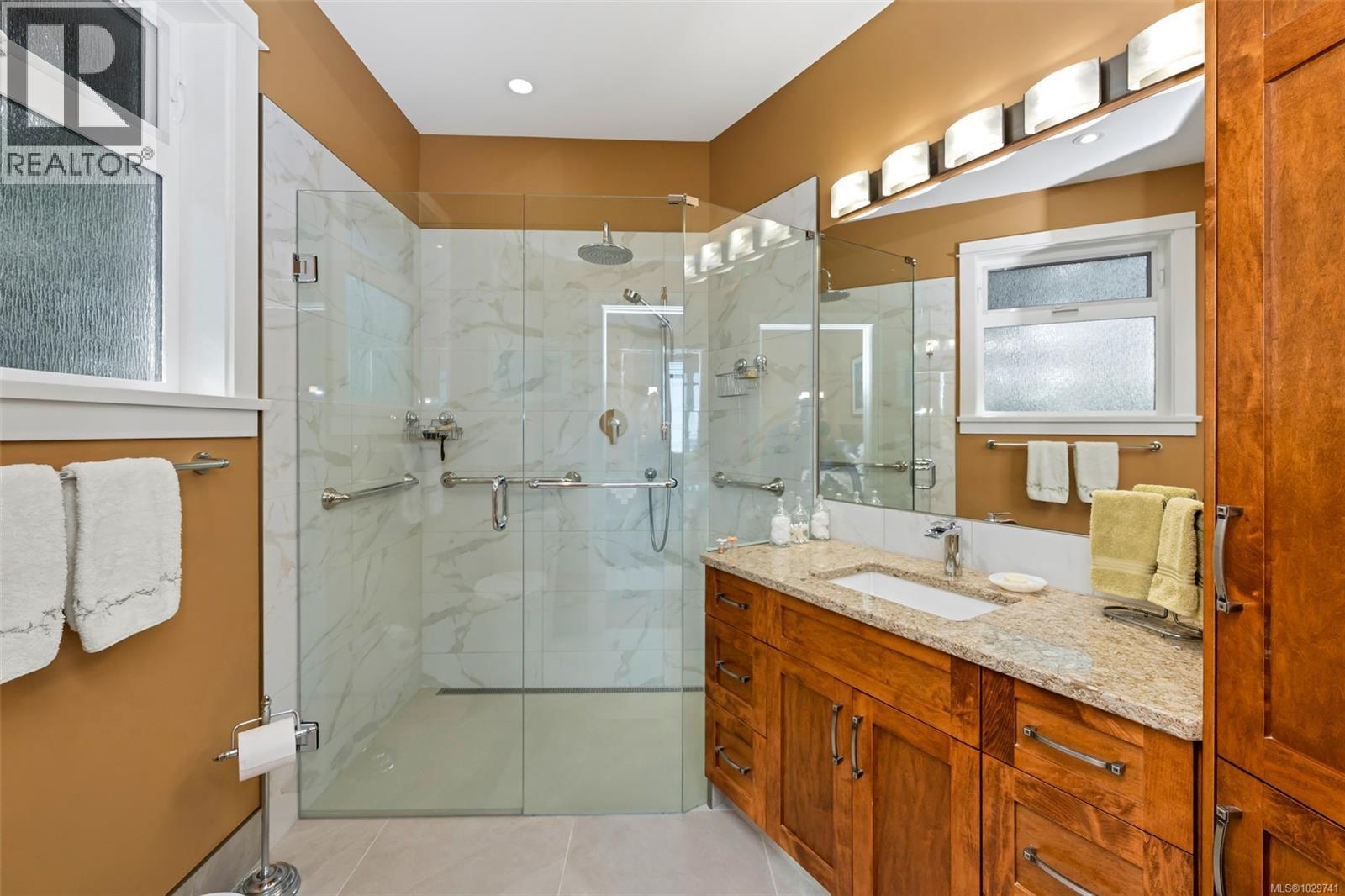 3233 CHANNEL BLVD - 38