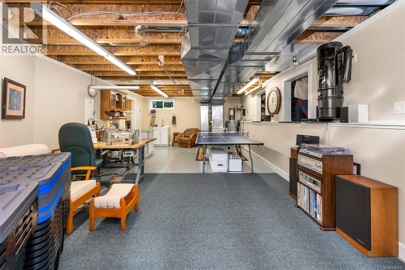 3233 CHANNEL BLVD - 55