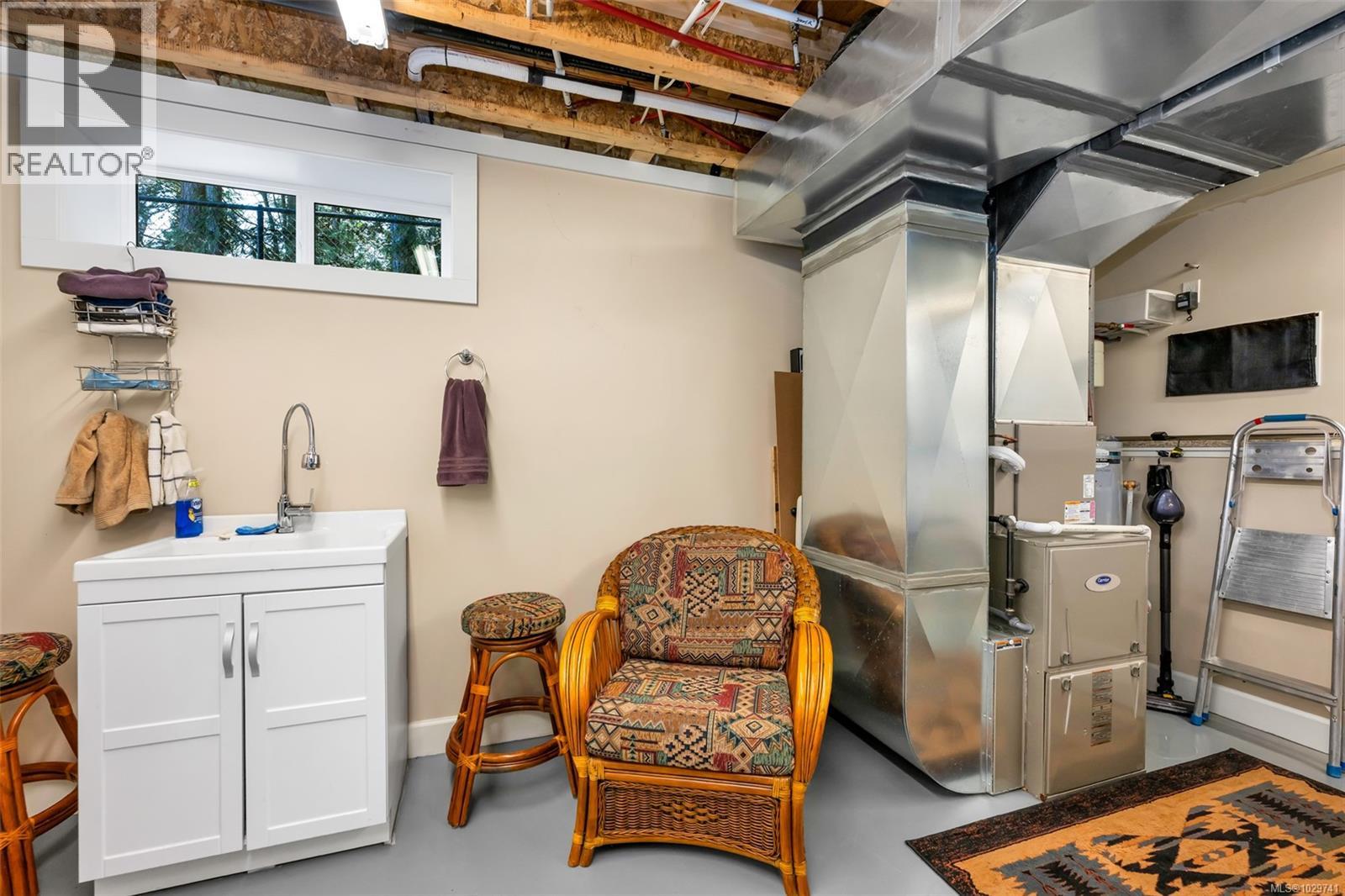 3233 CHANNEL BLVD - 56