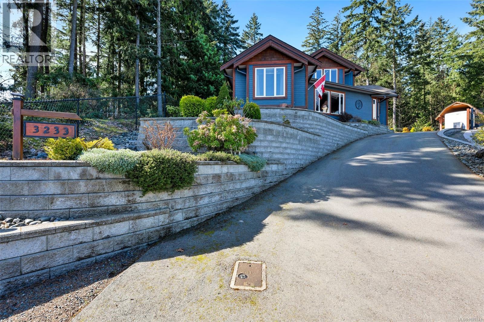 3233 CHANNEL BLVD - 76