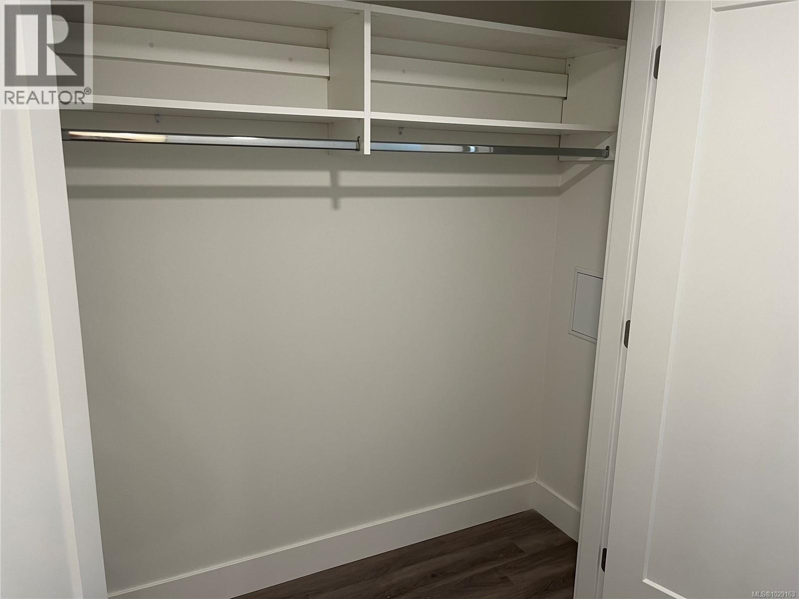#103 147 Haliburton St - 12