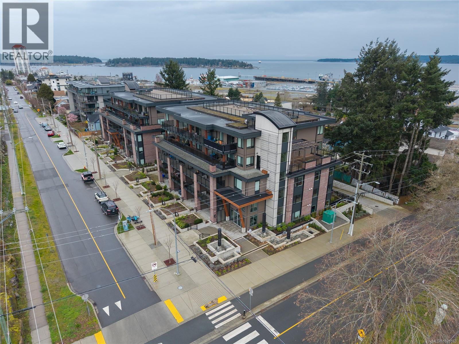 #103 147 Haliburton St - 17