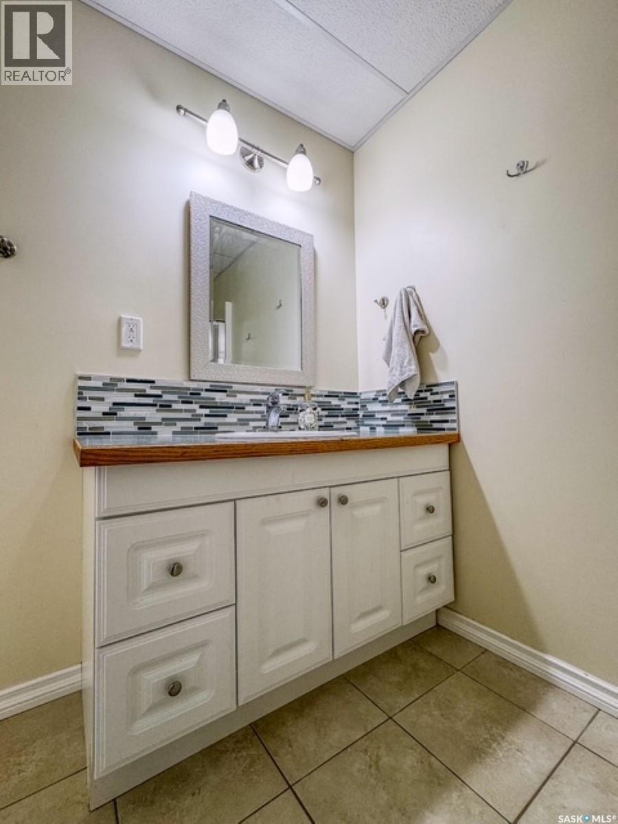 520 Palliser DRIVE