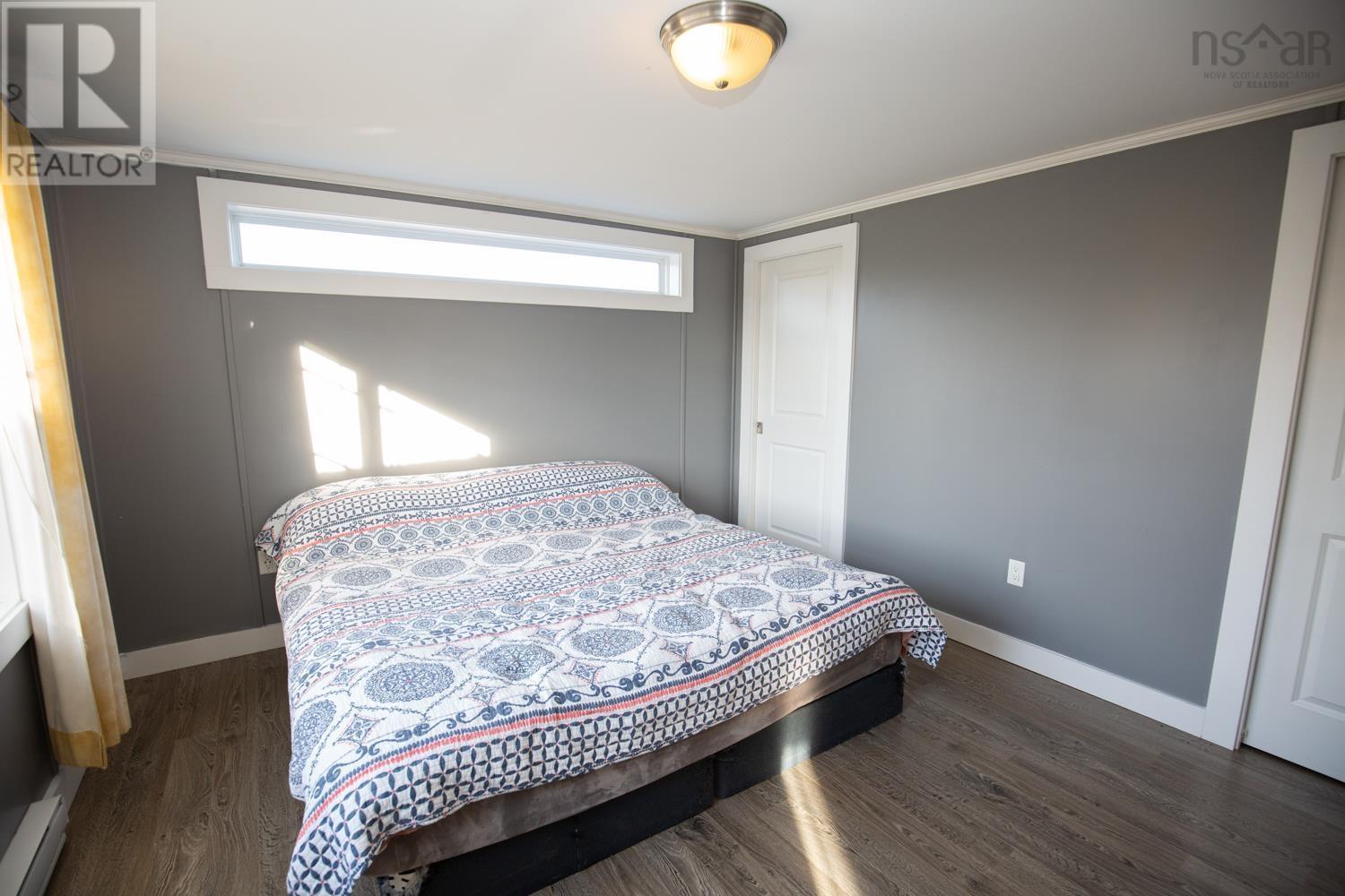 Property 24 of 36 of 6869 HIGHWAY 2