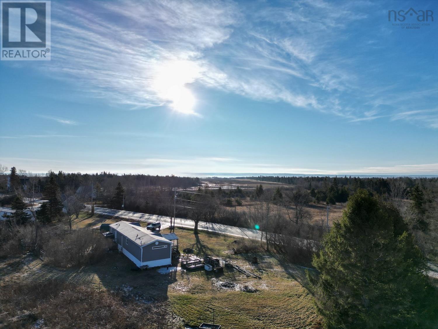 Property 15 of 36 of 6869 HIGHWAY 2