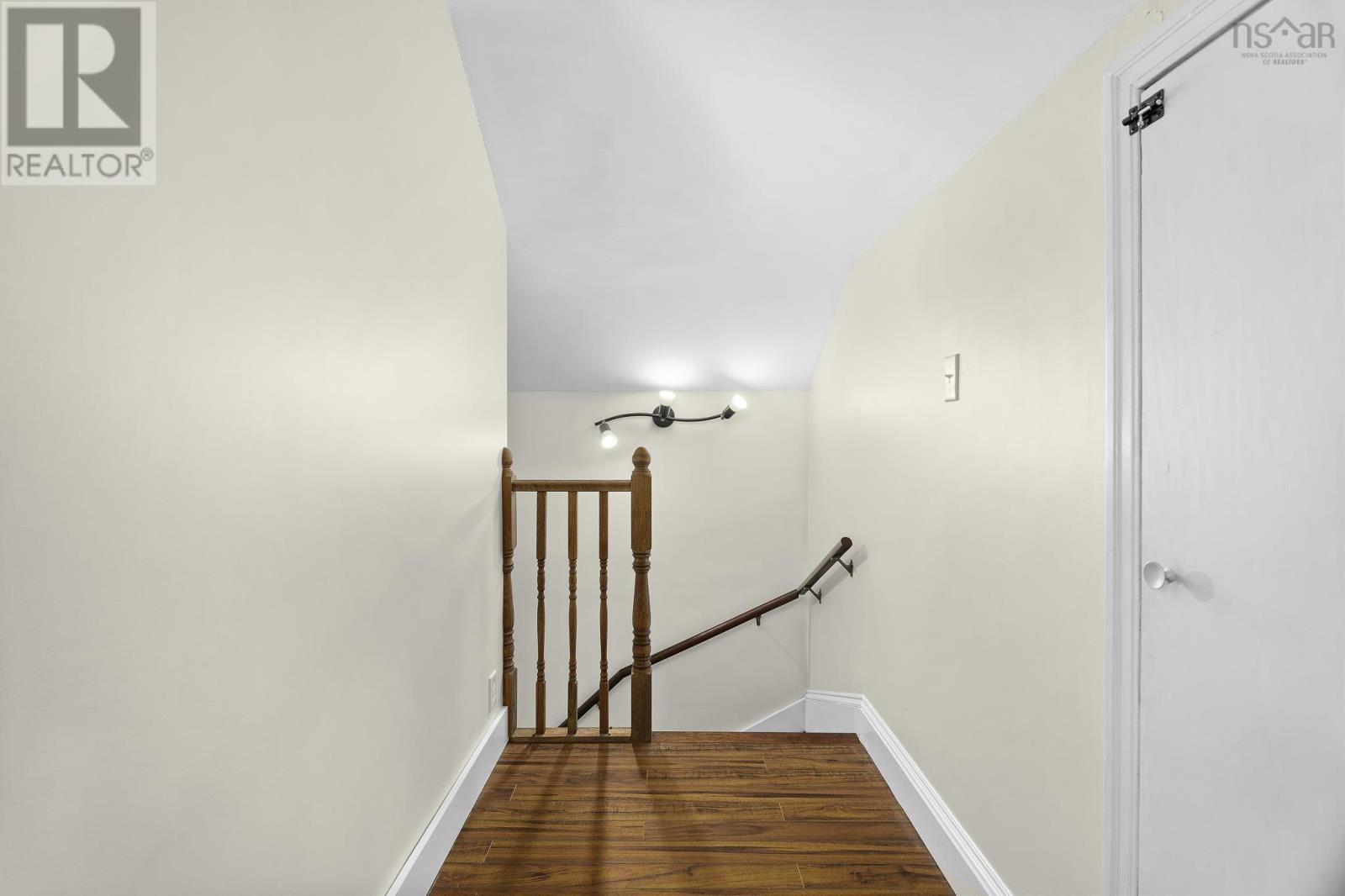 Property 24 of 45 of 20 View Street