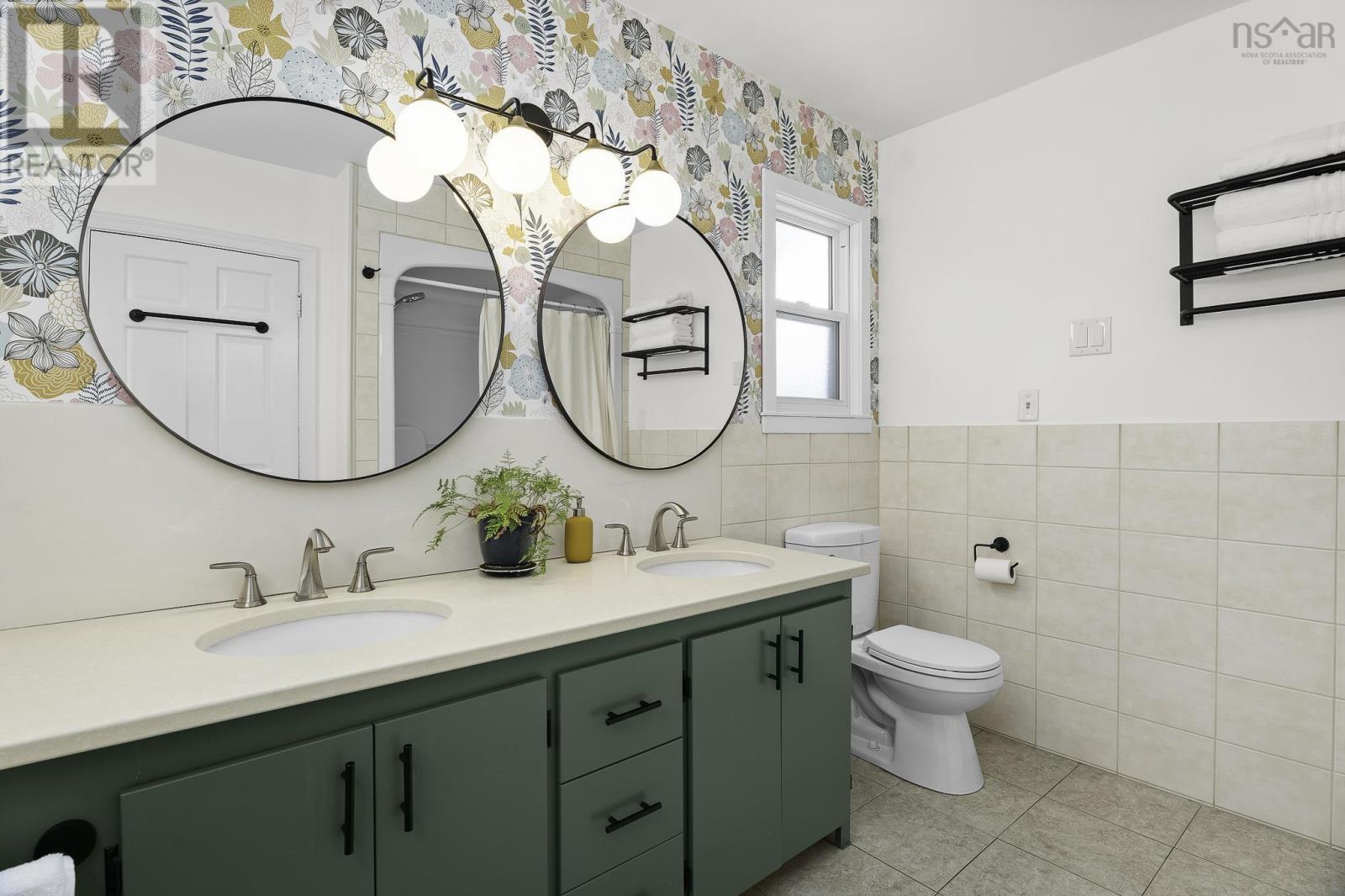 Property 41 of 45 of 20 View Street