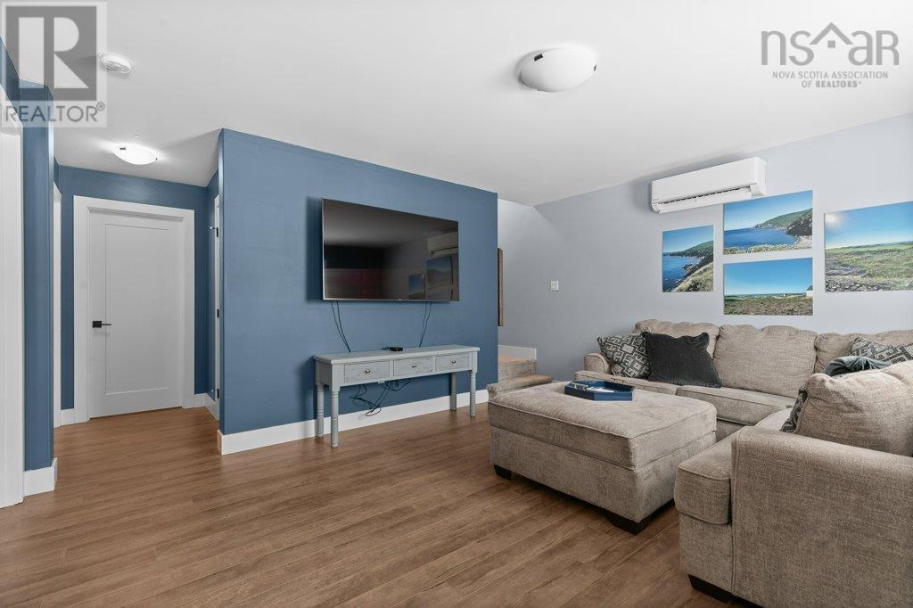 Property 22 of 35 of 355 Alabaster Way