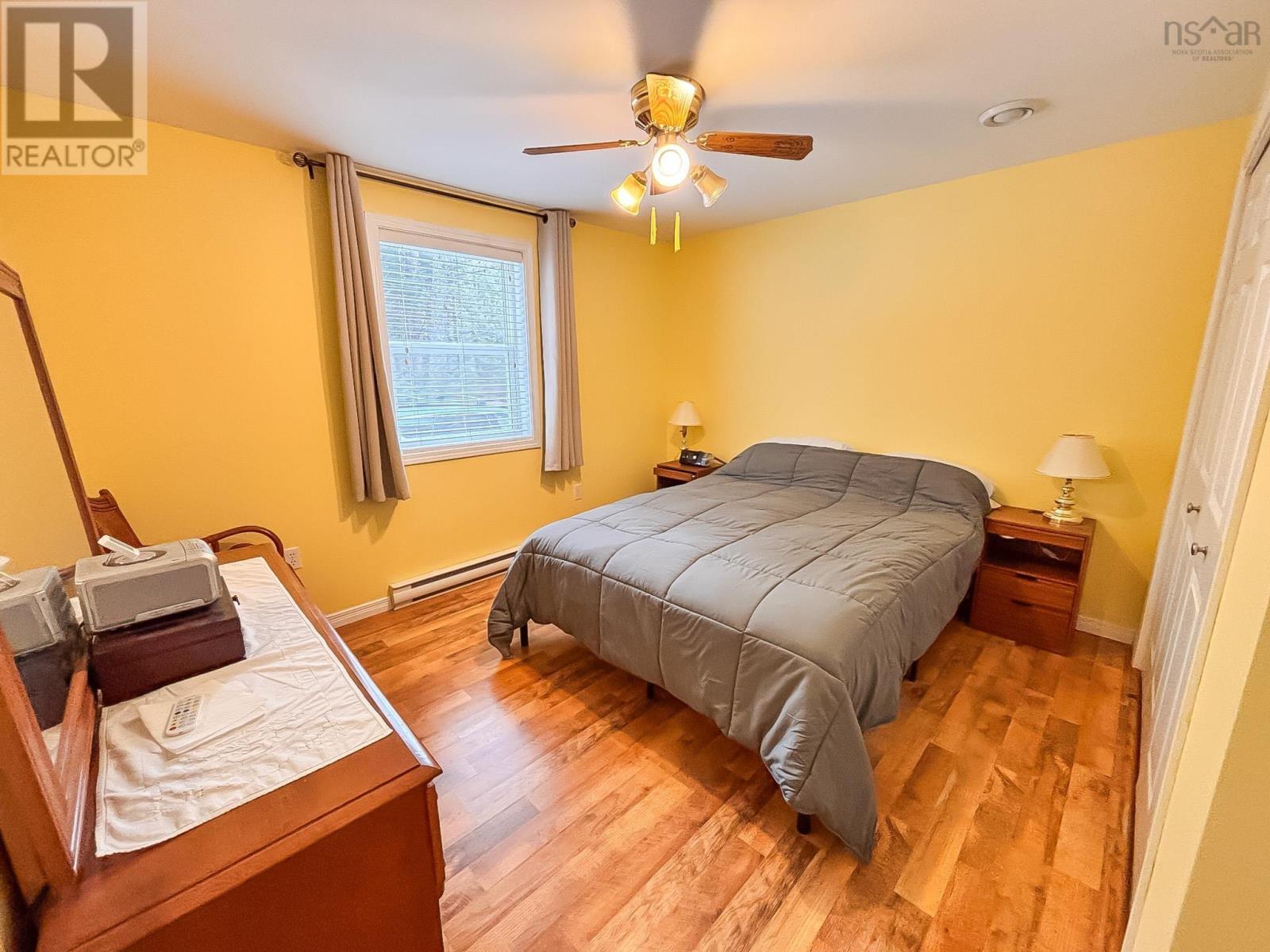 Property 9 of 44 of 54 Charlotte Lane