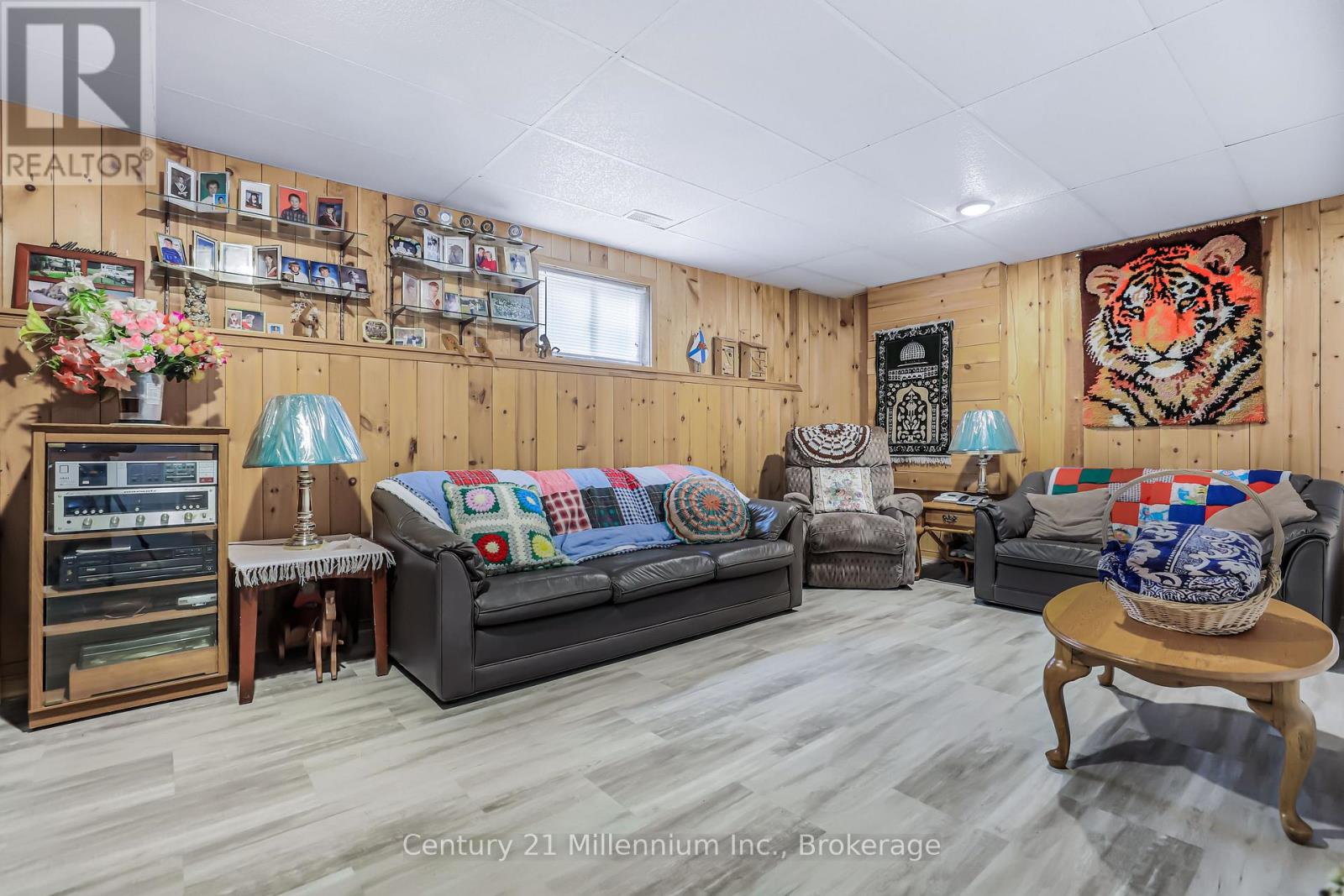 31 HEMLOCK ROAD - 36