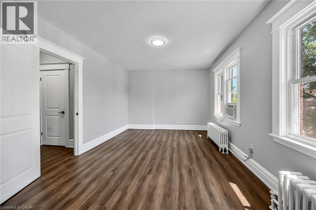 172 SHERMAN AVENUE S - 17