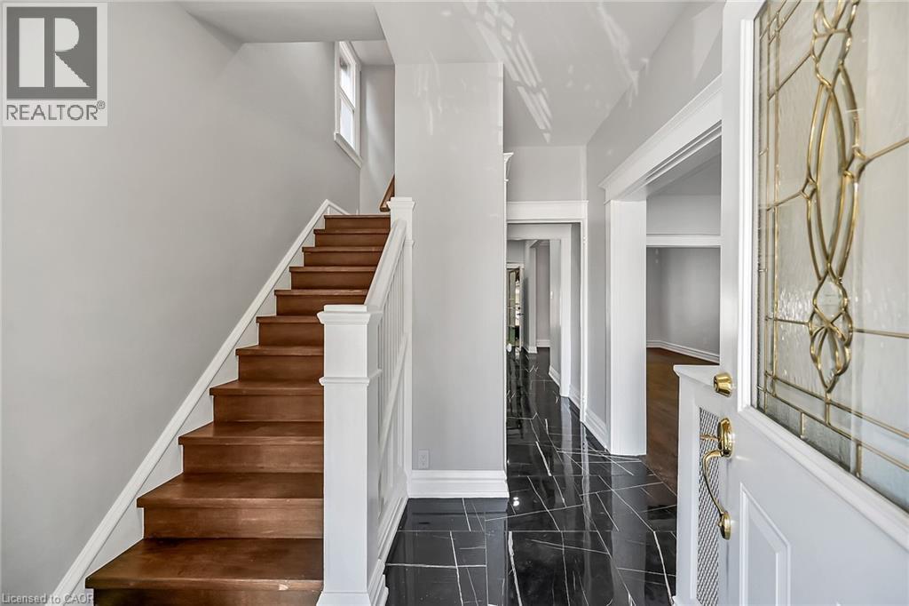 172 SHERMAN AVENUE S - 4
