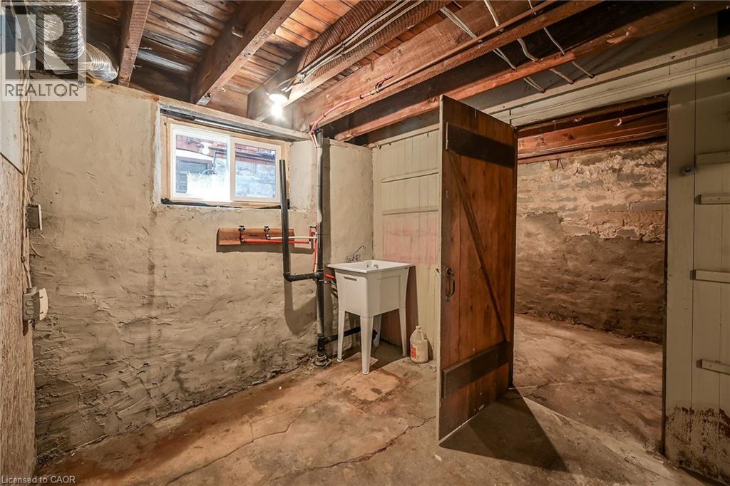 172 SHERMAN Avenue S — photo 37