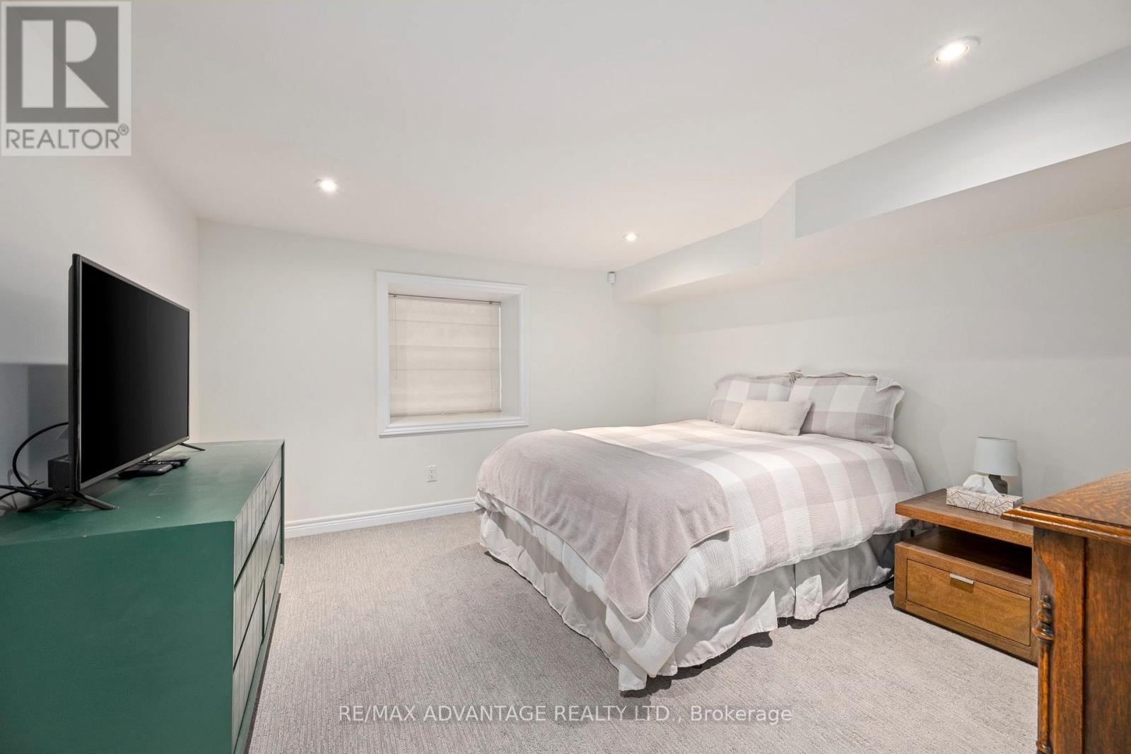 832 SUNNINGHILL AVENUE, London North (North Q), Ontario