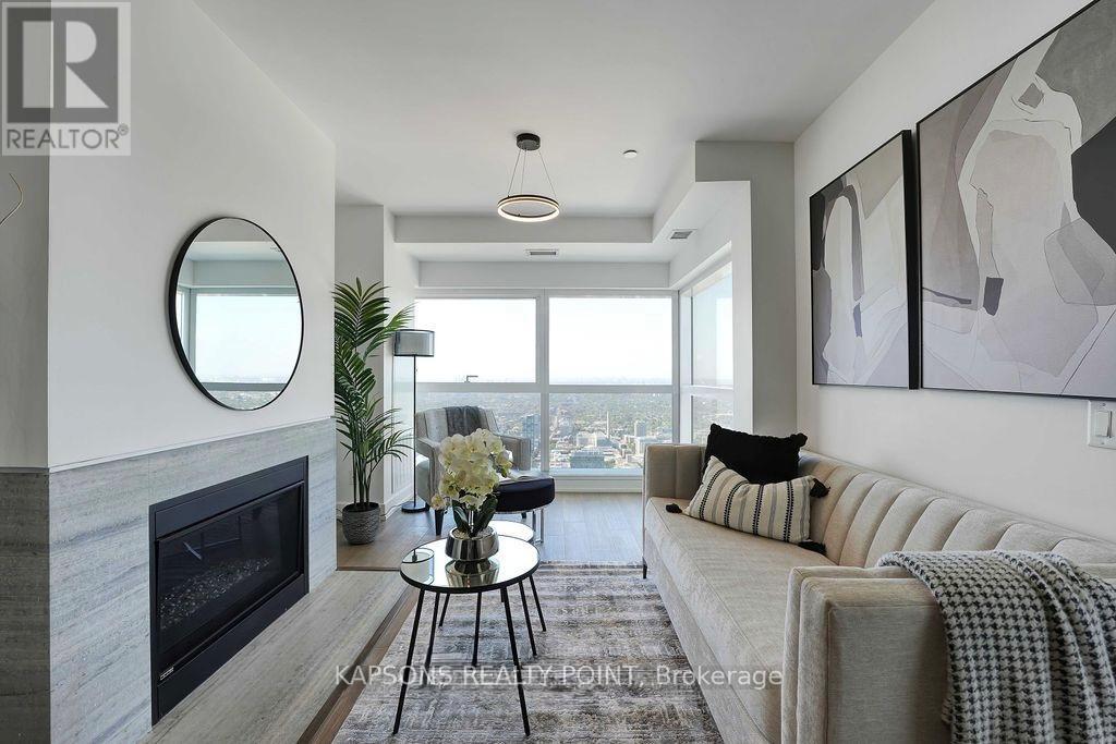 #6512 7 GRENVILLE STREET - 12