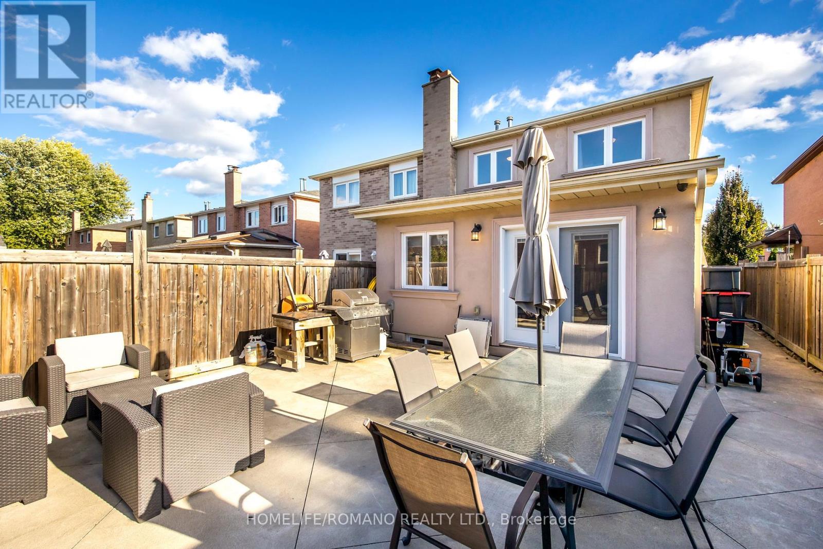 36 BROUGHAM DRIVE - 31