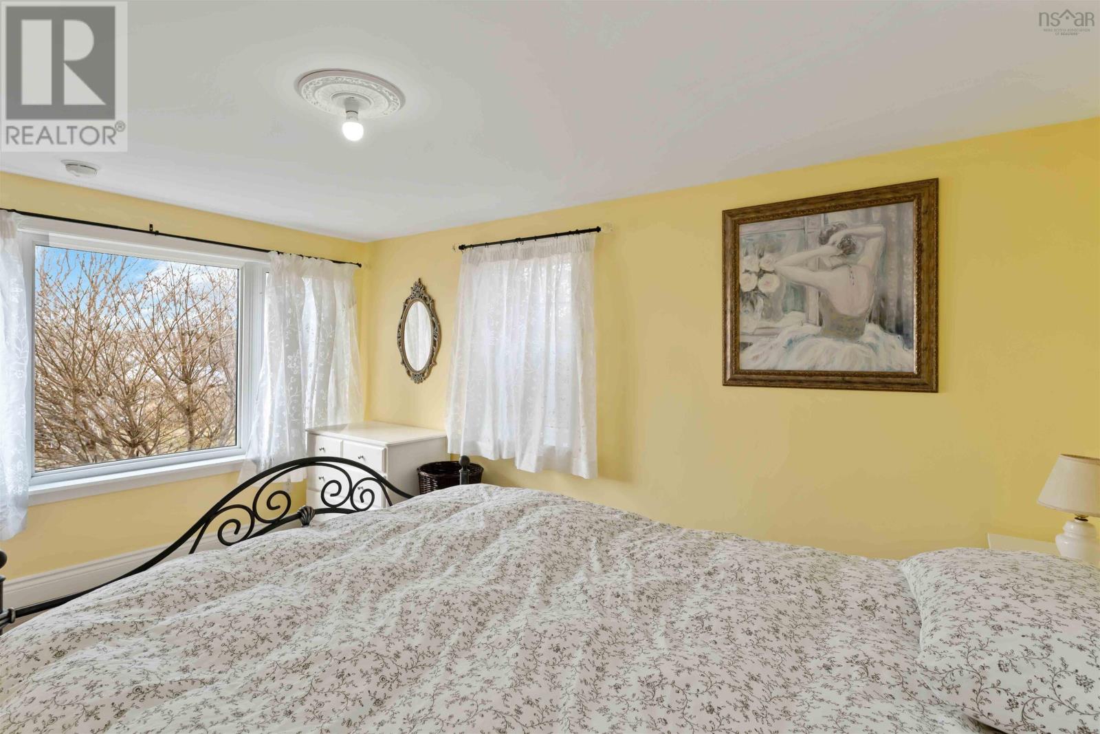 92 Lake Darling Road